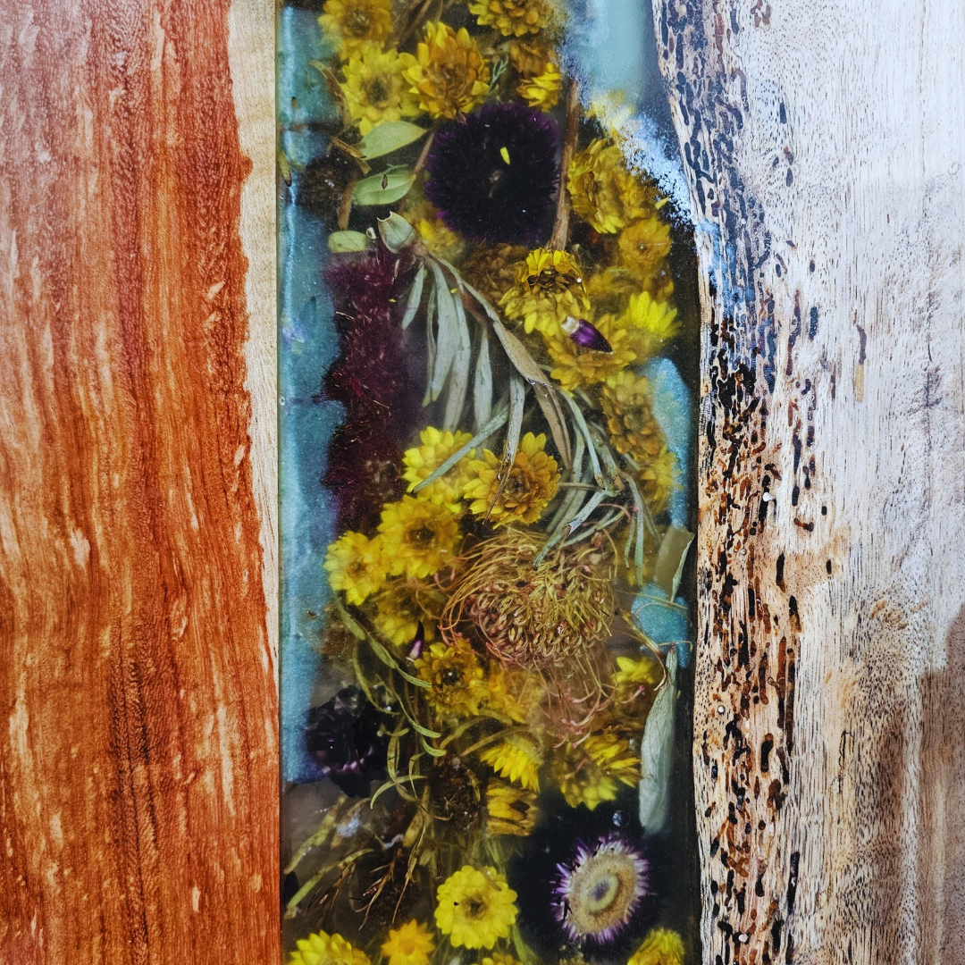 Hervey Bay Resin River - Wild Flowers/shells/mica 26th April *Deposit only*
