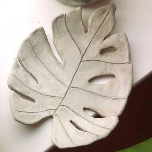 Monstera leaf tray/plate Pottery Workshop - 10th May 2025
